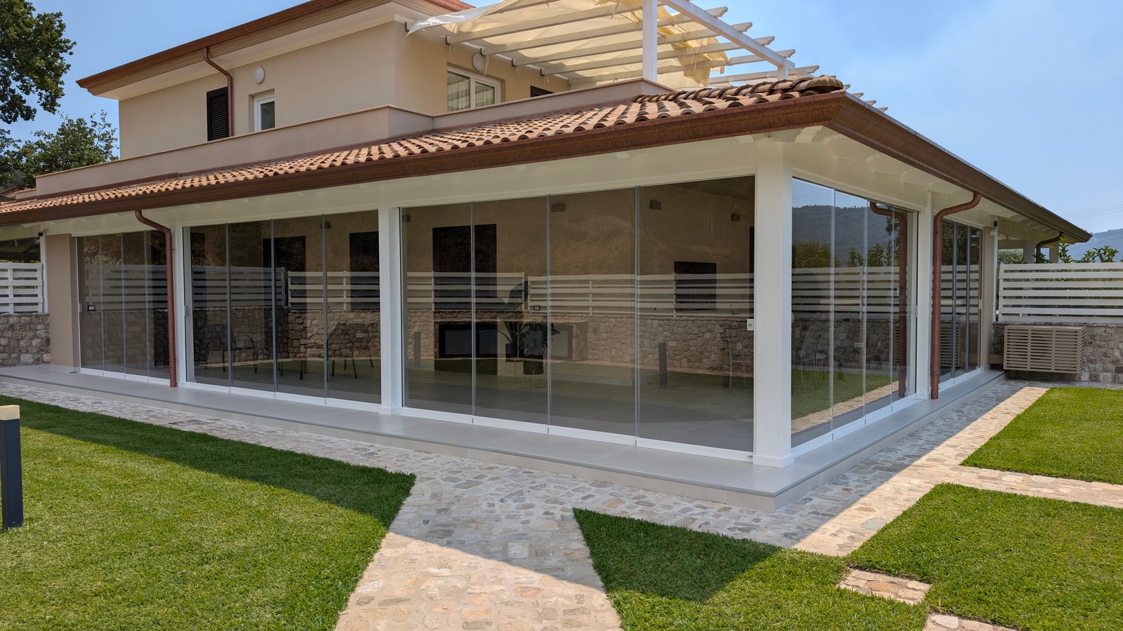 dpa-vetrate-scorrevoli-casa-giardino-02